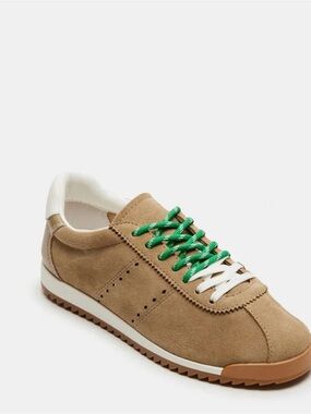 Steve Madden Mirage Suede Sneaker in Sand 6.5 NIB